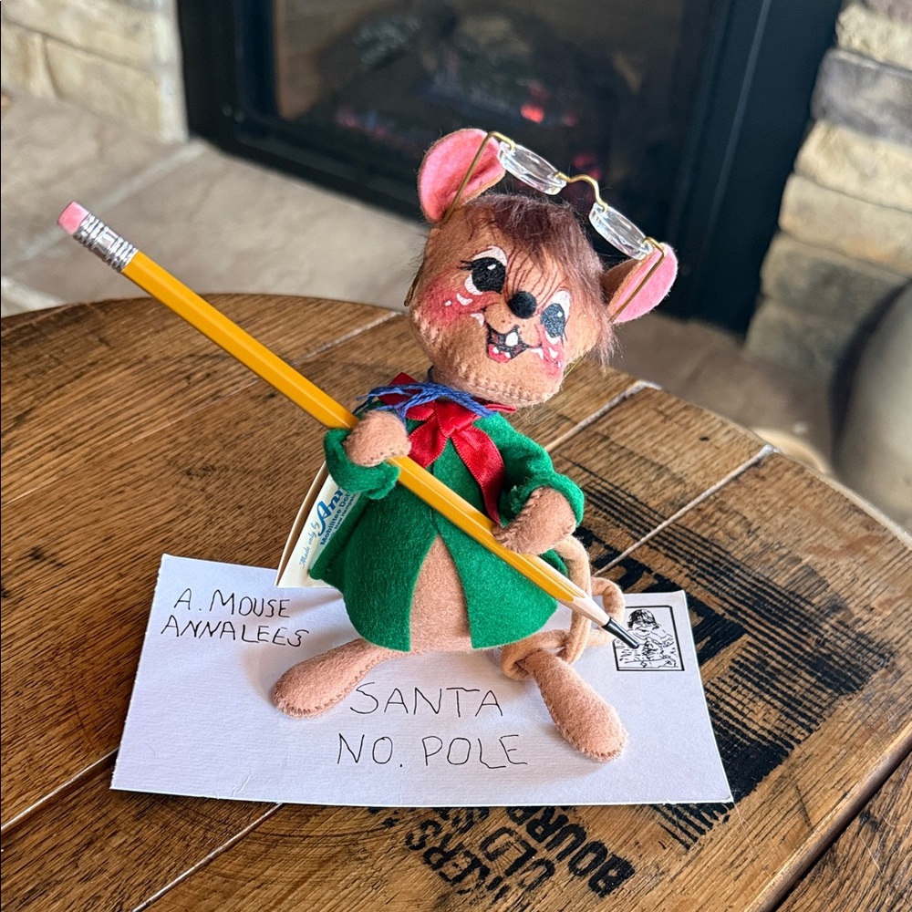 Vintage Letter To Santa Mouse 1996 Annalee